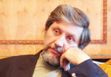 ESEURI COMPLEMENTARE – Răzvan Voncu: istoric literar