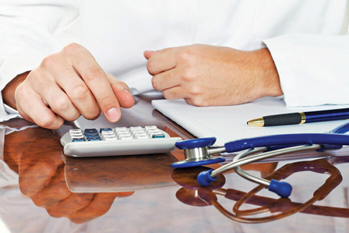 Spitalul Județean angajează registratori medicali și infirmieri