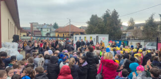 Școală premiată pentru implicarea în colectarea separată a deșeurilor