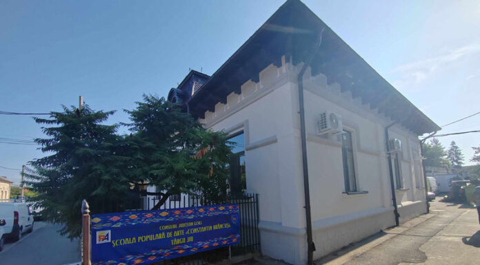 Delegație a ȘPA Târgu Jiu, spectacol de sărbători în Italia