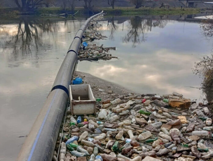 19bfb519-f082-48f1-a23f-f26f68a4f09a