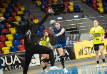 Adversar facil pentru handbaliste în Cupa României