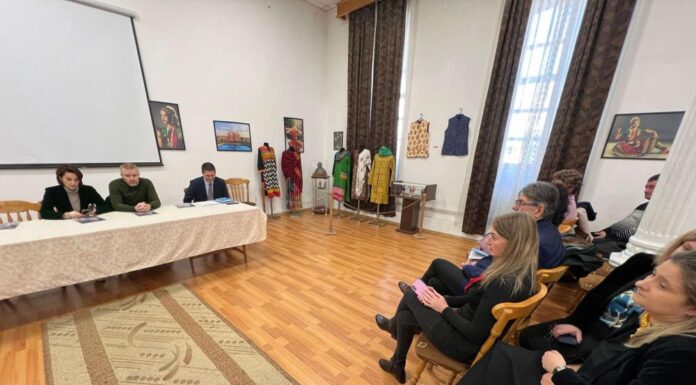 RESPONSABILII DE CULTURĂ DIN LOCALITĂȚILE JUDEȚULUI S-AU ÎNTÂLNIT LA MUZEUL JUDEȚEAN GORJ