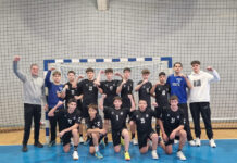 S-au întors cu victorie