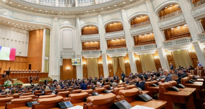 Proteste la Camera Deputaților