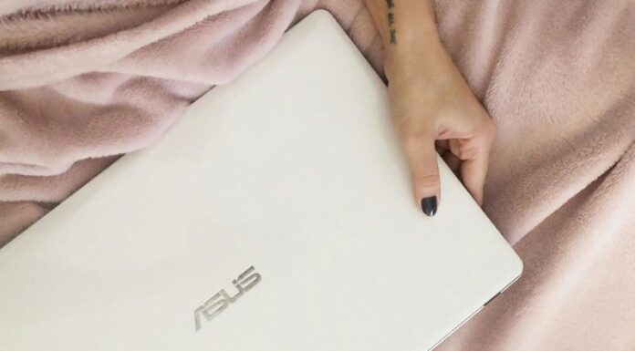 Recenzie: Asus Vivobook – Un Laptop Ideal Pentru Utilizatorii De Zi Cu Zi