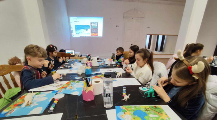 „Odiseea dinozaurilor”, la Muzeul Județean Gorj