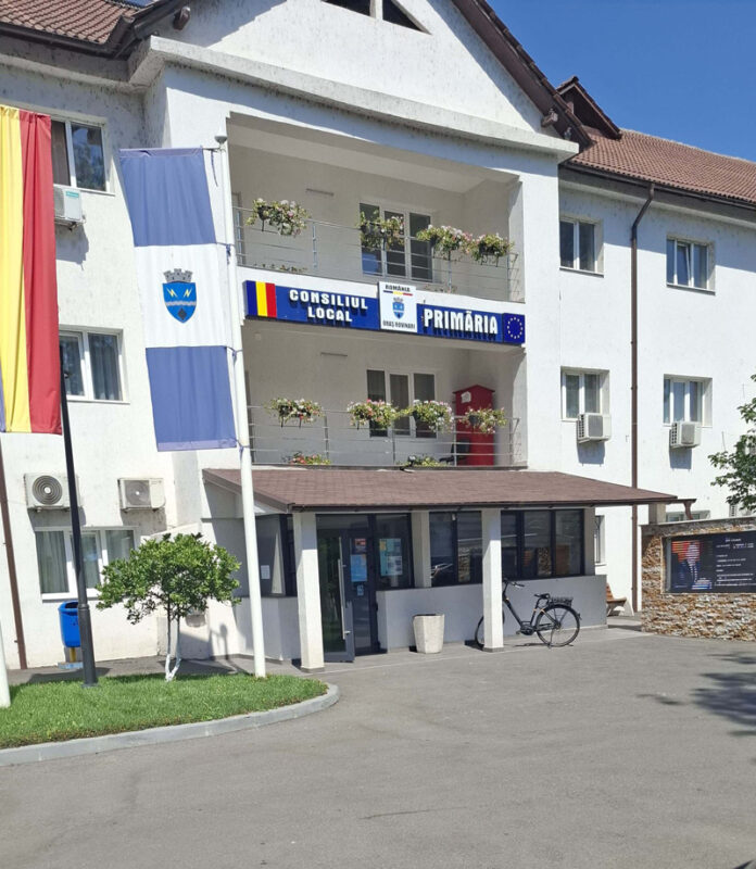 Bonificație pentru rovinărenii care achită taxele și impozitele locale