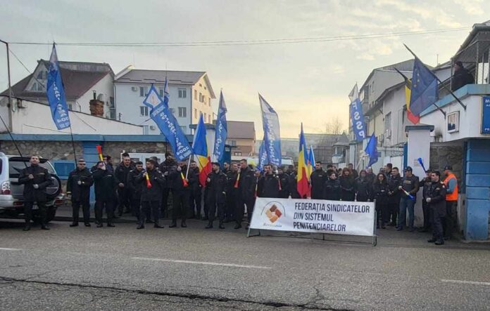 VIDEO: Protest la Penitenciarul Târgu Jiu!