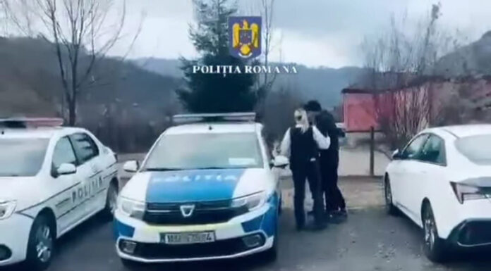 Sustrăgea bunuri din casele oamenilor din Vulcan și le vindea în Gorj