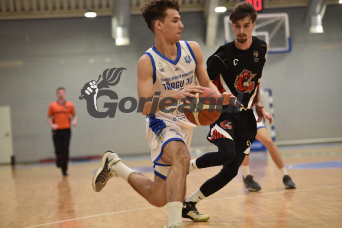 37f45cd7-f940-482a-b349-1fc8d083a928