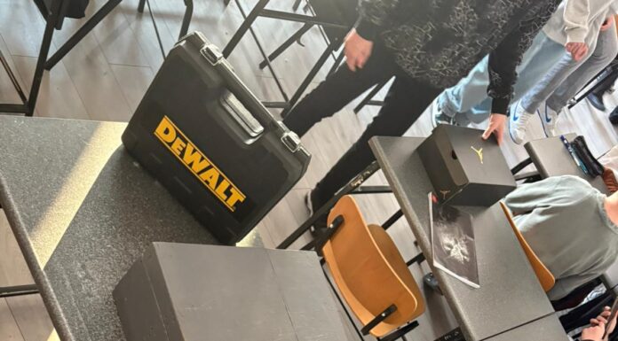 „No Backpack Day”, la un liceu din Târgu Jiu