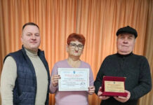 Cuplu din Rovinari, premiat de autoritățile locale