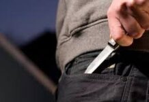 A mers la biserică înarmat cu un cuțit pentru a-și amenința soția. Pedeapsa primită!