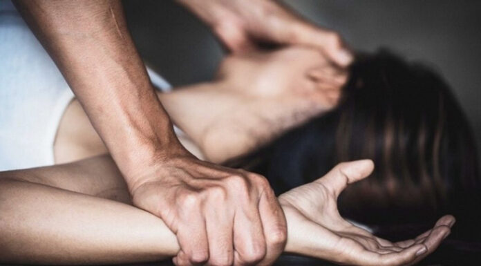 Femeie violată și tâlhărită, într-o casă din Ciuperceni