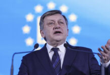 Candidatura lui Crin Antonescu, validată de PSD