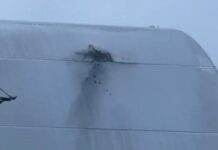 Sarcofagul de protecție a centralei nucleare de la Cernobîl, bombardat