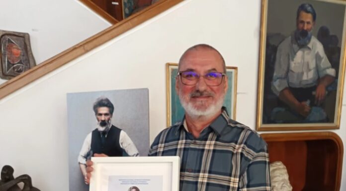 Premiul Național „Restitutio. Brâncuși” 2025 a fost decernat publicistului și omului de cultură gorjean Doru Strîmbulescu