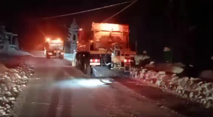 DRDP Craiova: 375 tone de material antiderapant, pe drumuri