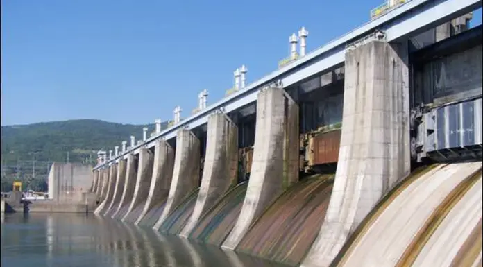 Hidroelectrica, afectată de lipsa apei. Profit mai mic