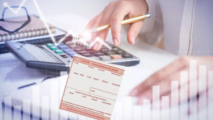 Peste 400.000 de români primesc pensii speciale