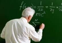 Au ales să rămână la catedră în loc să se retragă la pensie. Zeci de cereri aprobate de ISJ Gorj