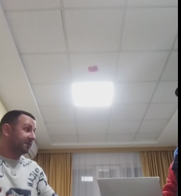 Un angajat al unui serviciu din cadrul Primăriei Rovinari, în greva foamei!