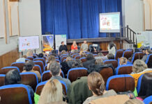 Elevi și profesori din Gorj, premiați pentru reciclare creativă