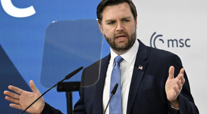 Vicepreședintele SUA, mesaj dur pentru România