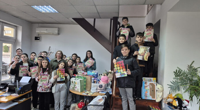 Donezi o jucărie, dăruiești un zâmbet!