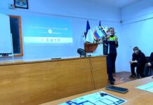 Polițiștii și jandarmii, în mijlocul elevilor Liceului Tehnologic Motru