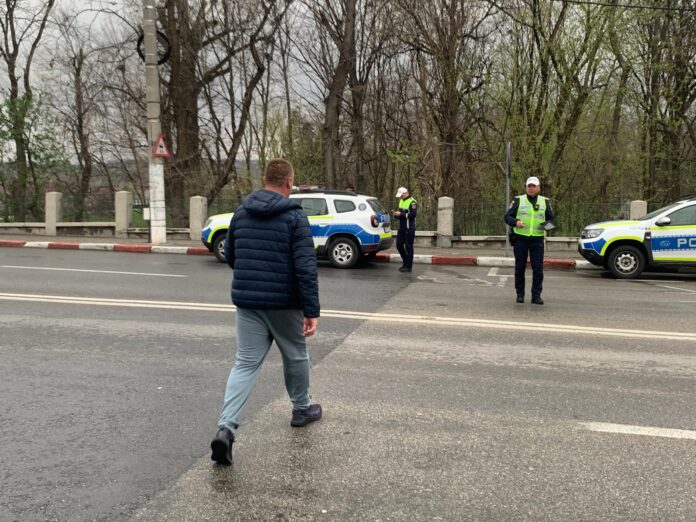 Peste 400 de sancțiuni, aplicate pietonilor de polițiștii gorjeni