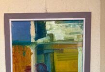 Expoziție dedicată feminității, la Târgu Jiu