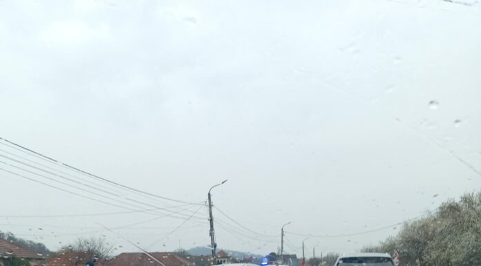 Accident la Bălești. Un bărbat de 76 de ani a fost rănit