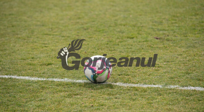 Liga 4: 10 puncte între primele două poziții