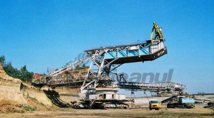 CEO închiriază noi autovehicule industriale cu șofer