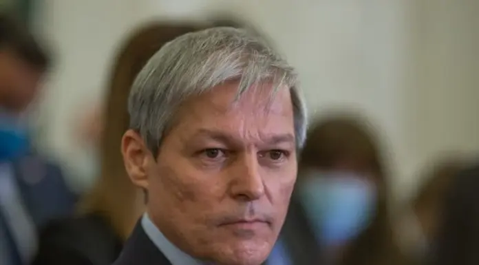 Bolojan l-a numit pe Cioloș consilier onorific