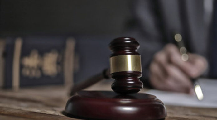 Condamnare după o bătaie pe stradă în Târgu Jiu!