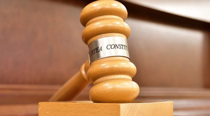 Lupta pentru Cotroceni: Încă 13 contestații la CCR