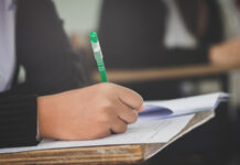 Subiecte neinspirate la simulare! ,,Prea mult zel devine găunos!”