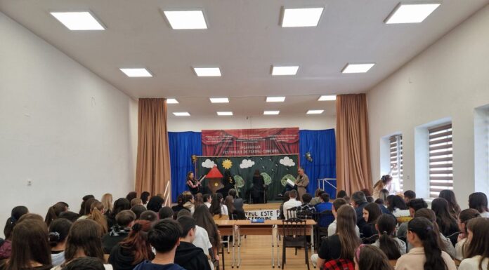 Înscrieri deschise pentru Festivalul de Teatru „Sabin Popescu”