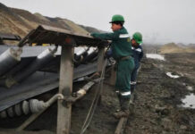 100 de mineri, reconvertiți în instalatori de panouri solare