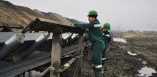 100 de mineri, reconvertiți în instalatori de panouri solare