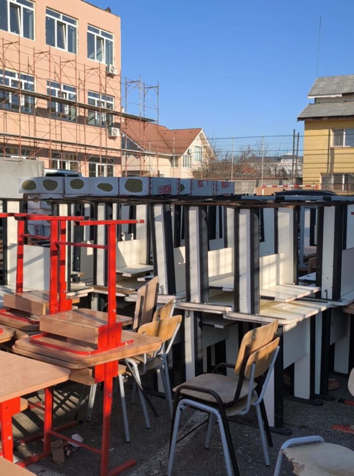 mobilier scoala (2)