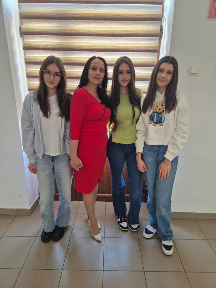 697daeed-9d89-496d-8090-f59d5a75fe97