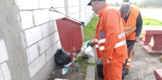 Drumarii au strâns iar gunoaiele, după petrecăreții din minivacanță