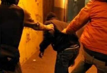 Aveți grijă cui îi deschideți ușa!