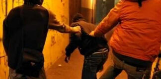 Aveți grijă cui îi deschideți ușa!