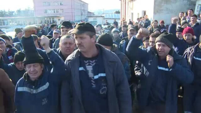 7f185960-0643-43aa-8e4a-03db96ff60b5