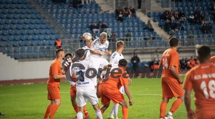 Program aglomerat pentru echipa de fotbal